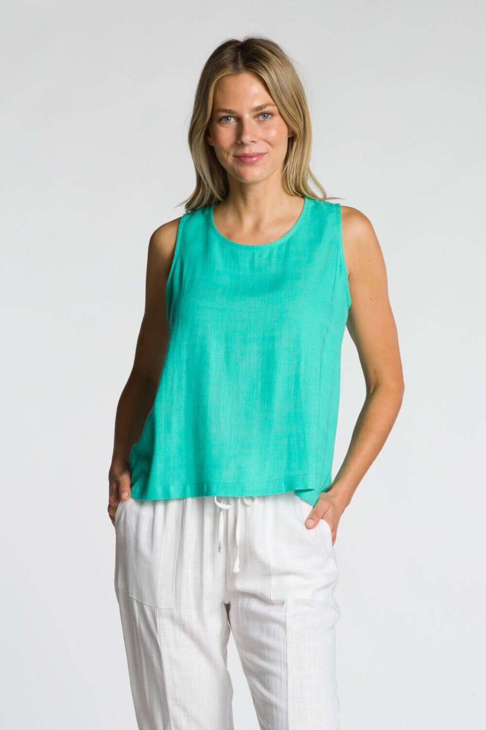 Sleeveless Crew Neck Shell Tank - Image 3