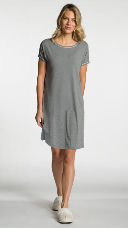 Ladies Short Sleeve Solid Night Shirt